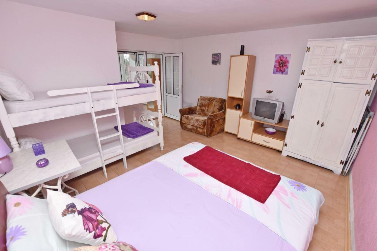 Apartments Siljak Petrovac Exterior foto