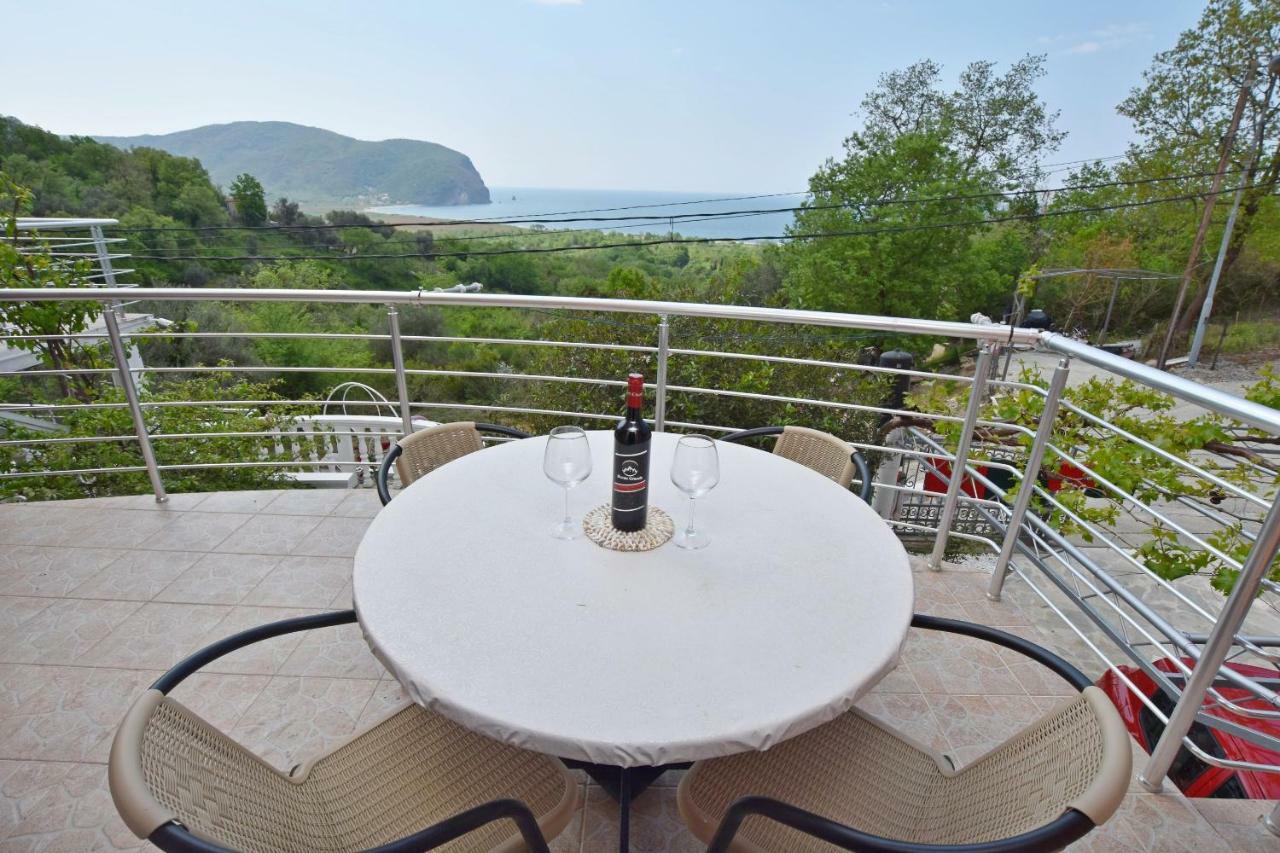 Apartments Siljak Petrovac Exterior foto