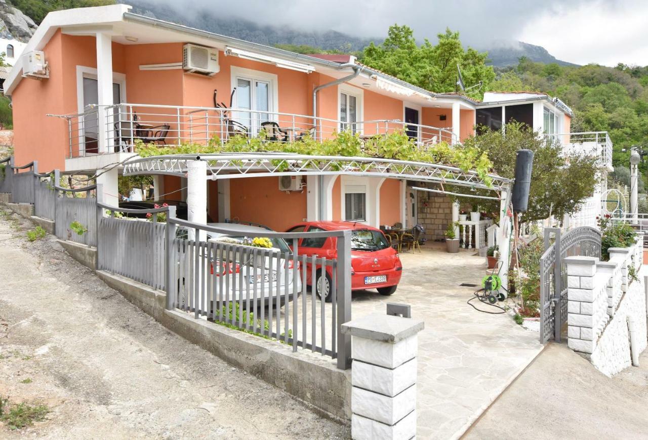 Apartments Siljak Petrovac Exterior foto
