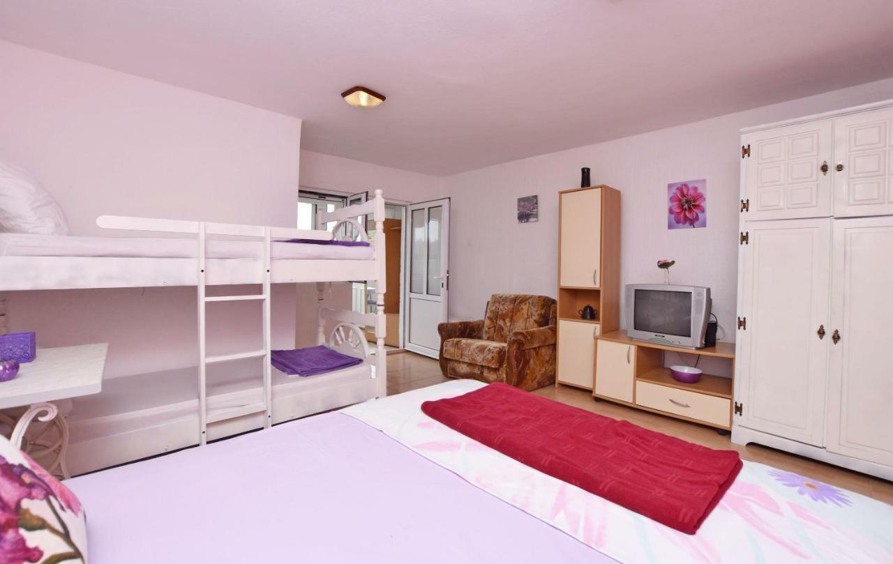 Apartments Siljak Petrovac Exterior foto