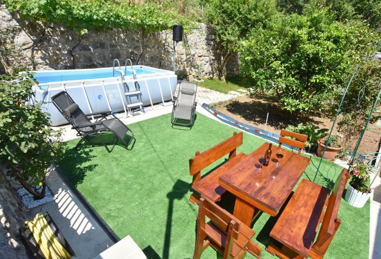 Apartments Siljak Petrovac Exterior foto